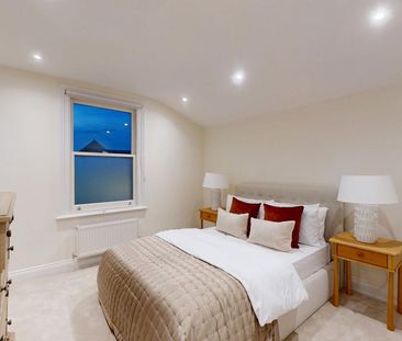 4 bedroom terraced house to rent - Photo 5