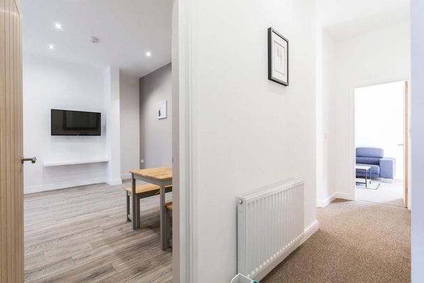 4 bedroom house to rent - Photo 1