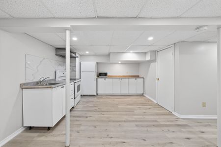 For Lease - 18 SHIER Drive Unit# Bsmt, Toronto, Ontario - Photo 4