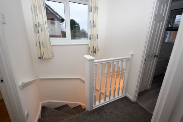 3 bed semi-detached house to rent in Chaucer Close, Gateshead, NE8 - Photo 1