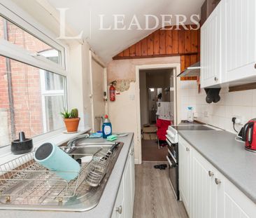 3 bedroom house to rent Humber Road, Beeston, Nottingham, NG9 - Photo 6