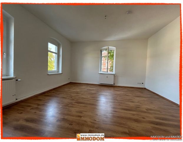 2-Zimmer-Wohnung mit schönem Bad in Wilkau-Hasslau preiswert zu vermieten! - Foto 1