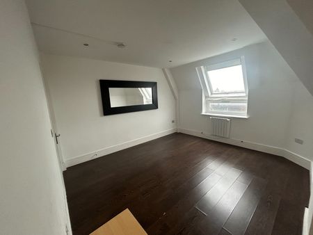 2 Bed Flat, Woodgrange Avenue, HA3 - Photo 2