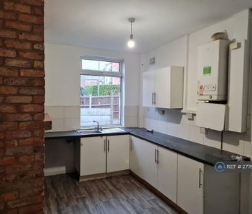 3 bedroom end of terrace house to rent - Photo 5