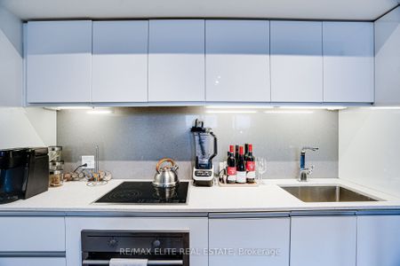 For Lease - 20 Minowan Miikan Lane Unit# 520, Toronto, Ontario - Photo 4