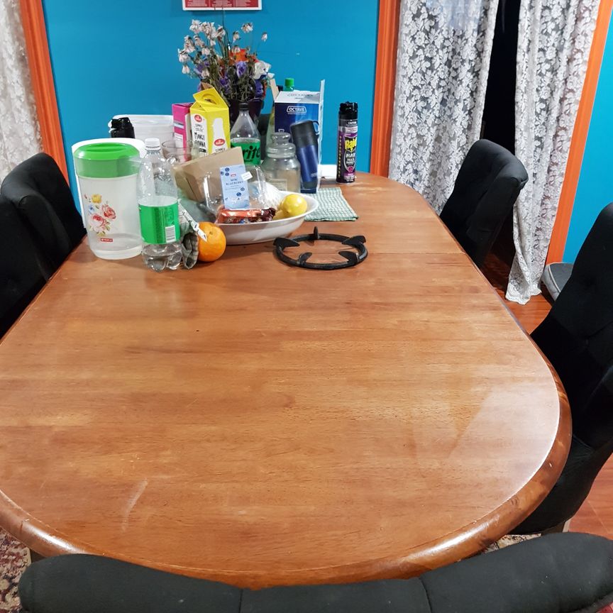 Noble Park - Photo 1