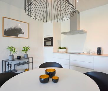 Éénslaapkamerappartement met terras en zicht op het water - Photo 2