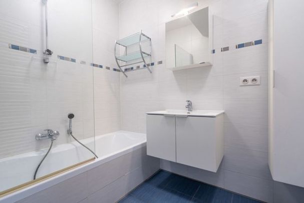 Appartement te huur - Photo 1