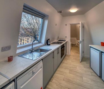 2 bedroom flat to rent - Photo 6