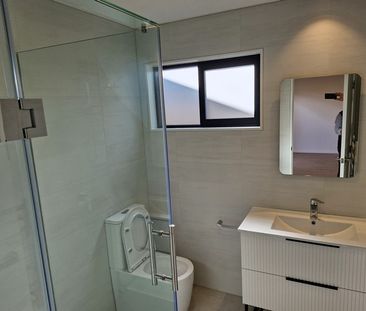 So Convenient - Photo 4