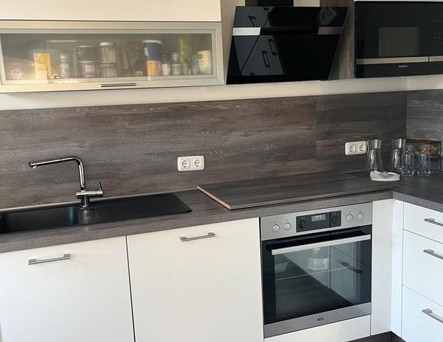 5 Zimmer Wohnung zum 01.03.2026 in Siegen zu vermieten - Photo 1