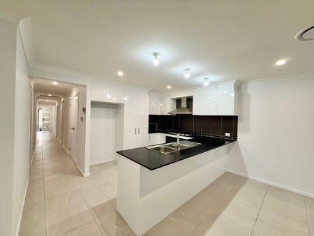 12 Gladstone Way, Edgeworth - Photo 4