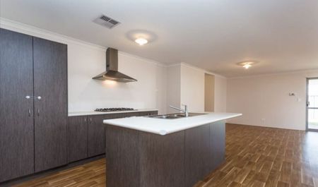 Bright & Modern - Photo 5