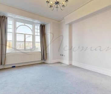 4 bedroom flat to rent - Photo 4