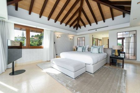 6 bedroom luxury Villa for rent in Marbella, Andalusia - Photo 5
