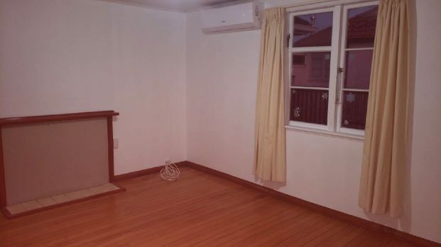 Three bedroom home in handy location - Photo 1