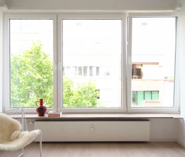 Licht en ruimte in het hart van Antwerpen – 1 slaapkamer appartement - Foto 2