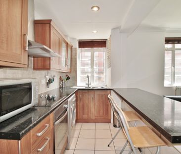 Latymer Court, Hammersmith Road, Hammersmith, London, W6 - Photo 4