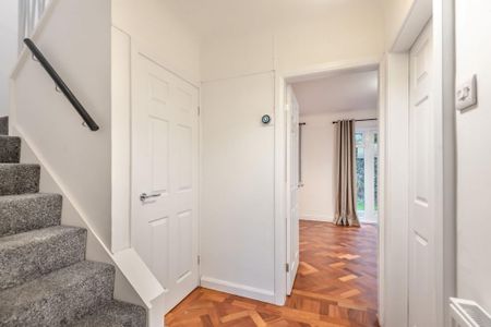 3 bedroom terraced house to rent - Photo 5