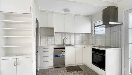 Renovated apartments located in the heart of G... - Photo 4