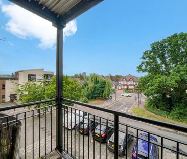 2 bedroom flat to rent - Photo 5