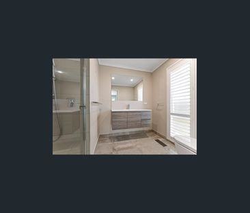 SPACIOUS FAMILY HOME IN HEART OF EDITHVALE - Photo 6