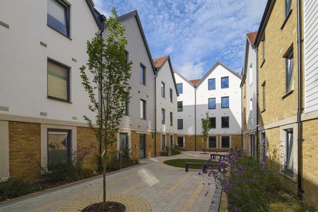 Westgate One, 28-30 St Peter Street, Canterbury - Photo 4