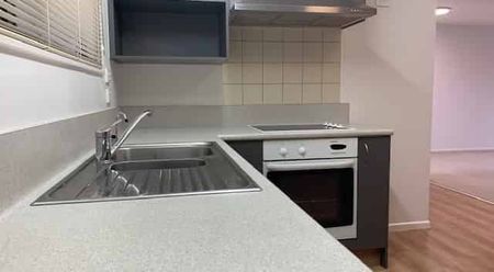 Apartment Living by the Sea - Photo 2