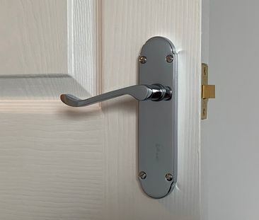 2 Bed Terraced House, Bessborough Road, CH43 - Photo 6