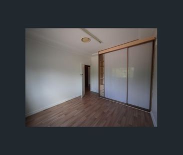 Newly Renovated 3bedroom House! Walking Distance to Train Station - Photo 4