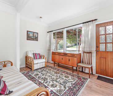Prime Bulli Location With Vintage Charm - Short Term Lease - Photo 4