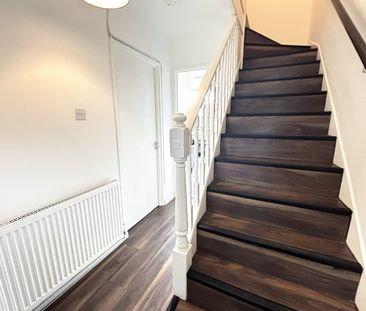 3 Bed Flat, Hatherley House, E17 - Photo 3