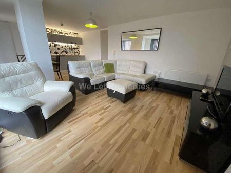 Christabel, Dalton Street, M40 - Photo 5