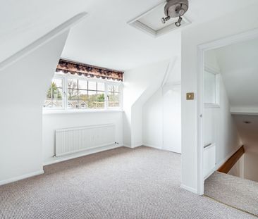 Available unfurnished from 08/12/2025 - Photo 4