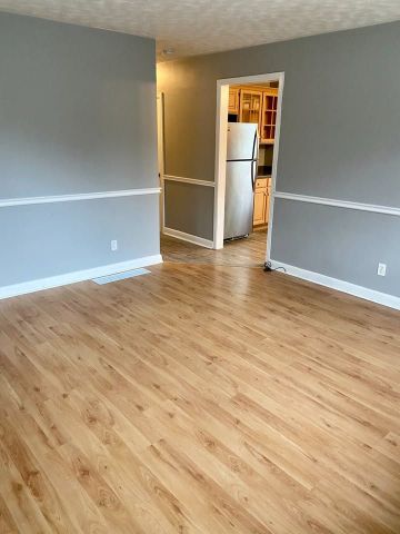 For Lease - 9 Cluxton Street, Peterborough, Ontario - Photo 2