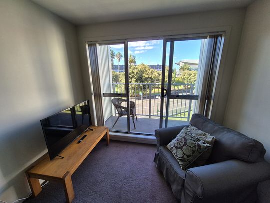 City Fringe Living at Its Finest - Photo 1