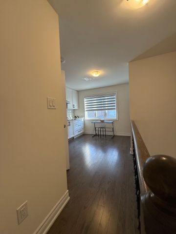 For Lease - 337 William Forster Road Unit# Coach House, Markham, Ontario - Photo 5