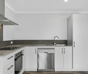 Brand New home waiting for you - Photo 3