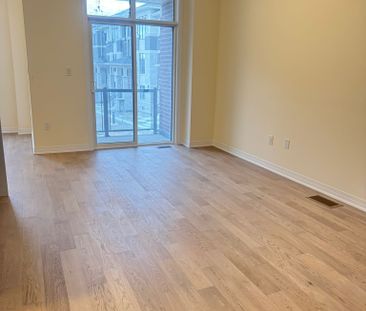 For Lease - 11389 Leslie Street, Richmond Hill, Ontario - Photo 1