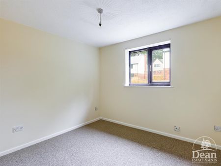 Buckshaft Road, Cinderford - Photo 4