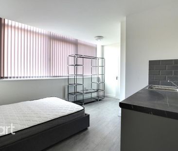1 bedroom in a flat share to rent - Photo 6