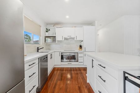 24 Wunulla Street, 4158, Thorneside Qld - Photo 2