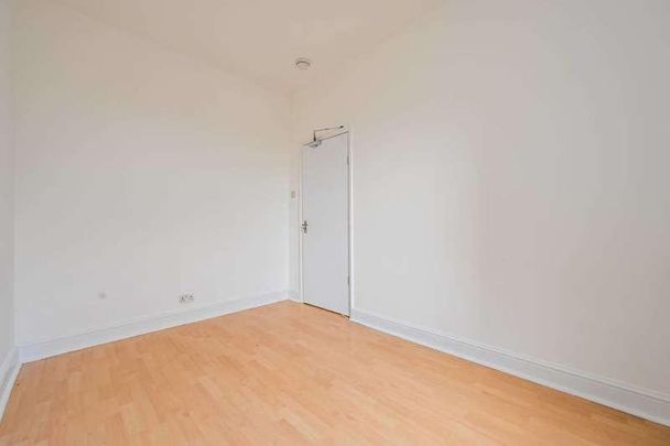 Bury Road, Wood Green, N22 - Photo 1