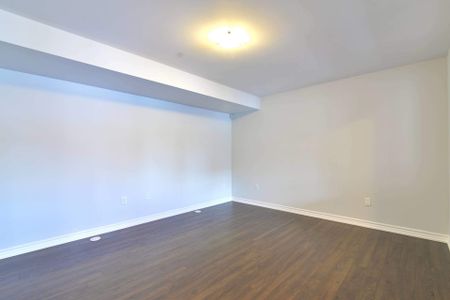 For Lease - 3062 Gardenia Gate, Oakville, Ontario - Photo 4