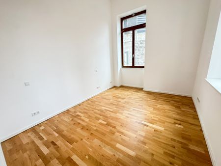 Elegantes Wohnen im historischen Kloster - Stilvolle 2 Zimmerwohnung mit Terrasse! - Photo 5