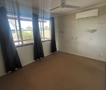 11 King Street, 4718, Moura Qld - Photo 1