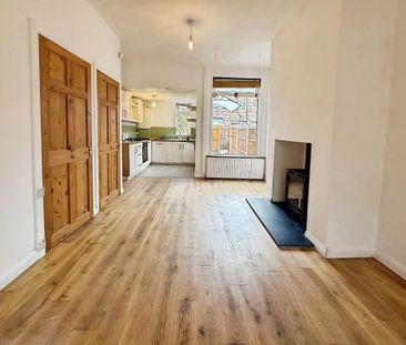 2 bedroom terraced house to rent - Photo 1