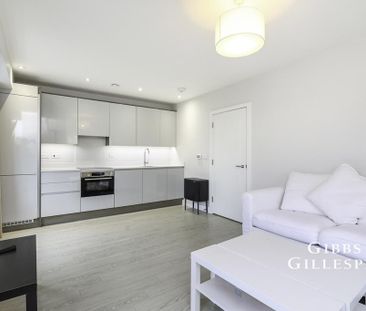 1 bedroom flat to rent - Photo 2