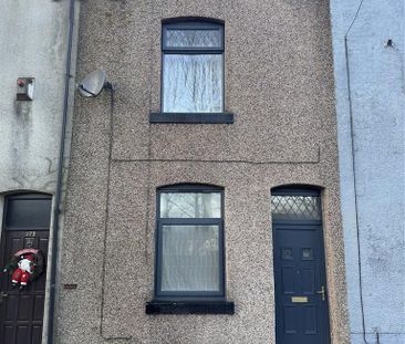 2 bedroom terraced house to rent - Photo 4