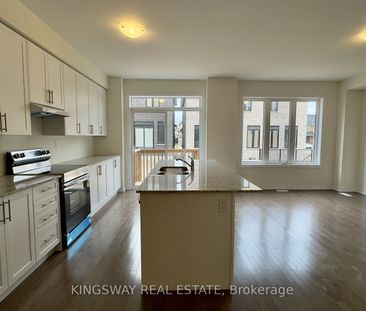 For Lease - 16 Blick Crescent, Aurora, Ontario - Photo 3